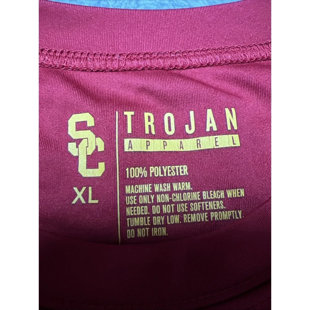 USC Trojans Apparel T Shirt Women's XL Bold Print Logo Spell out Red - Picture 5 of 7